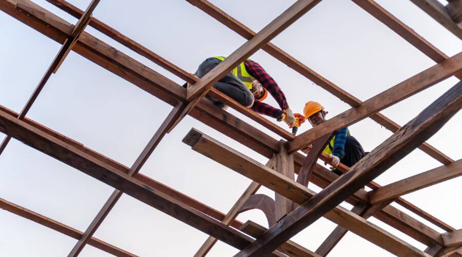 Professional gutter cleaning services in Aberdeen, OH